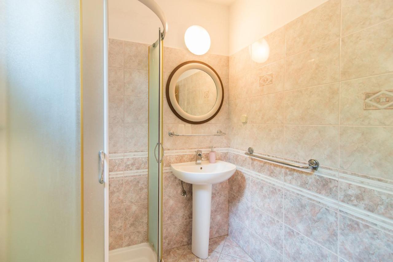Room Sandra Rabac Exterior foto